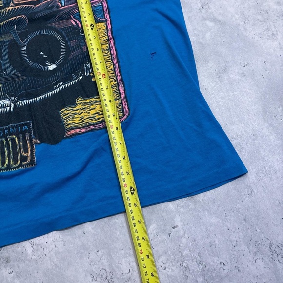 Men’s Vintage 90s California surf graphic single stitch tee - Picture 6 of 7